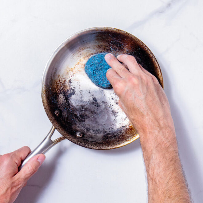 Remove Pan Stains In 5 Minutes
