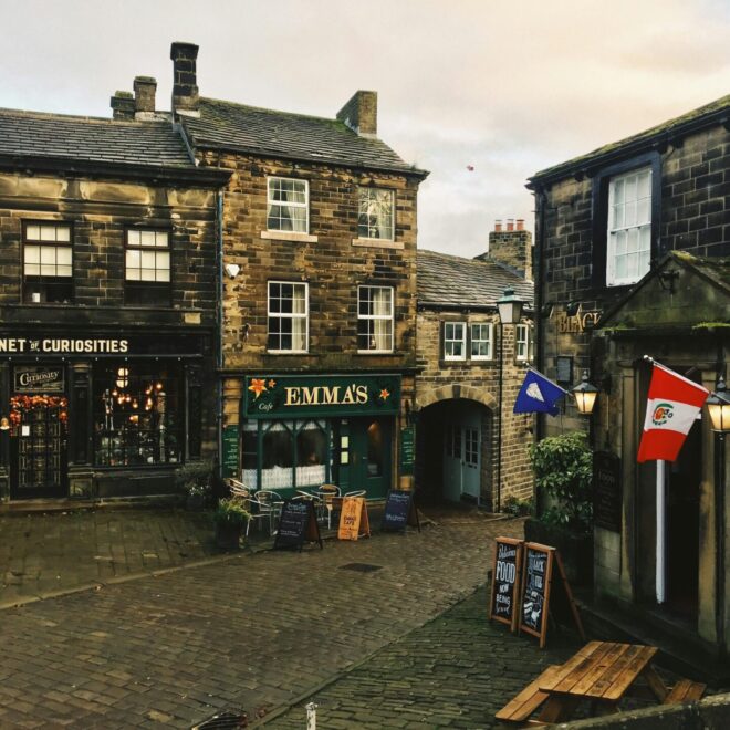 Why Poppies Cleaning Service is the Best Choice in Haworth