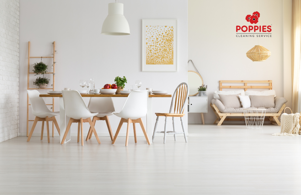 Natural Ways to Add a Summer-Inspired Scent to Your Home – with a Little Help from Poppies