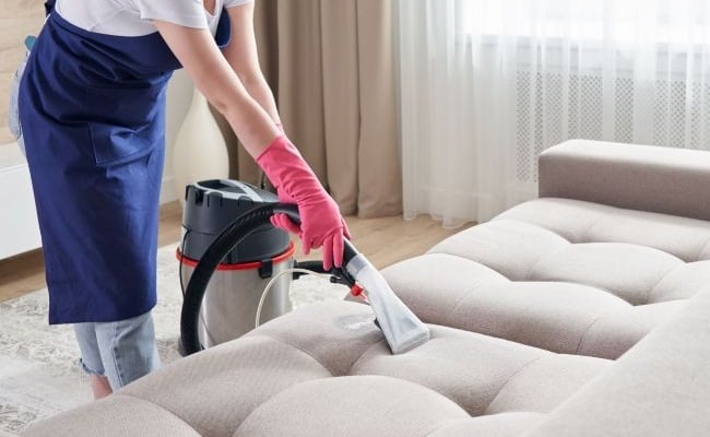 Find a Rewarding Cleaning Career in the Bay & Lakes