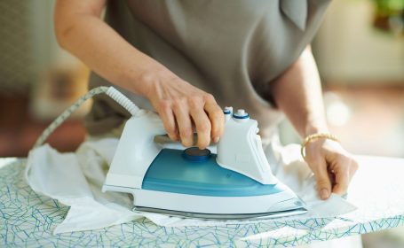 Expert Laundry & Ironing Services in Nottingham East